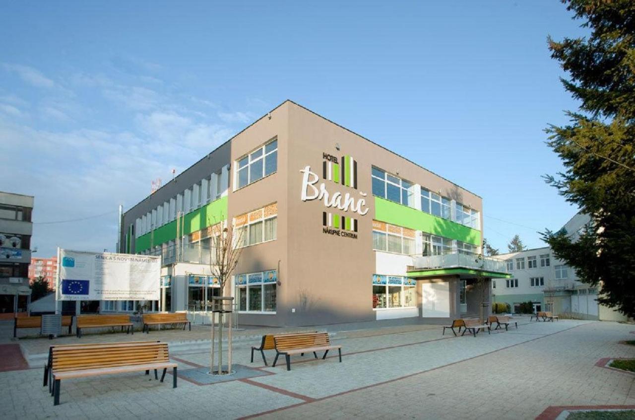 Hotel Branc, Garni Senica Bagian luar foto